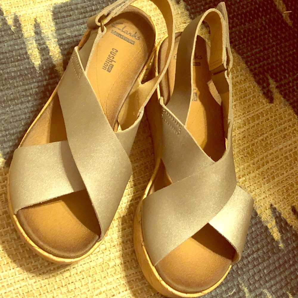 Clark’s wedges!!!!